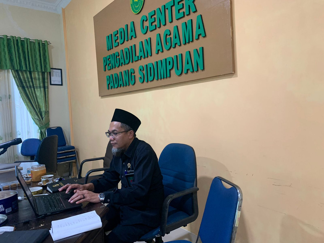 ketua-lomba-tulis