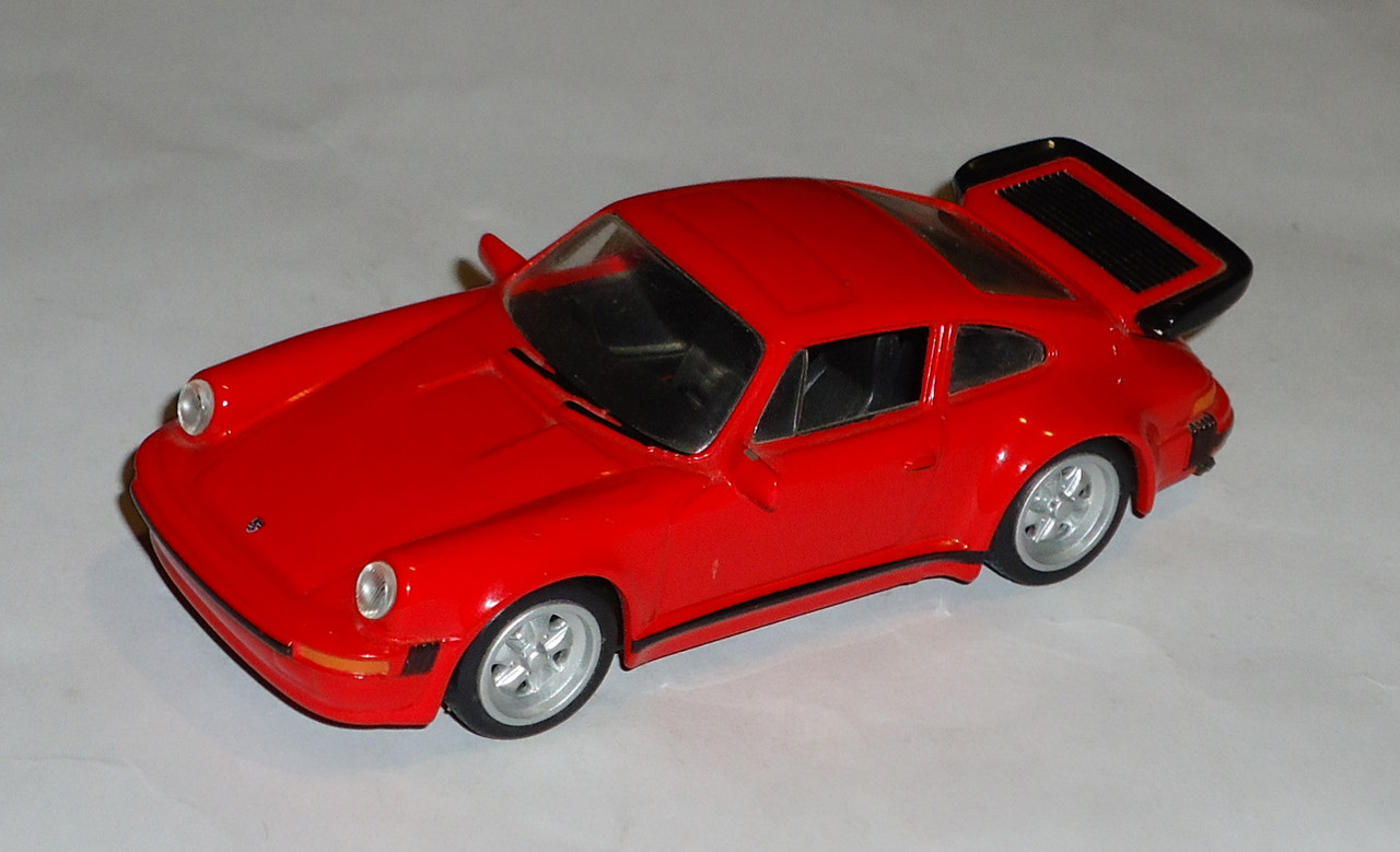 Porsche-930 Turbo (1974)