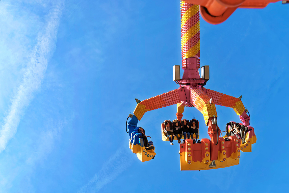 orangeyellowcarnivalride.jpg