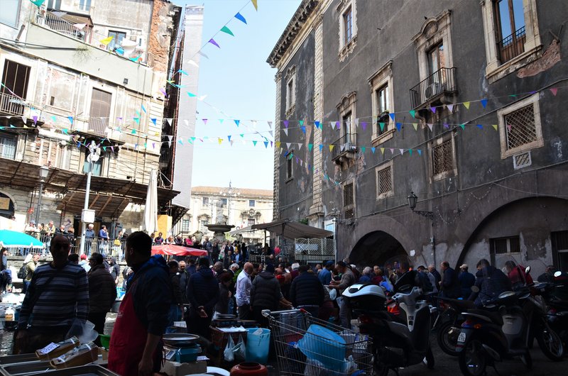 CATANIA-27 Y 28-4-2019 - Italia y sus pueblos-2018/2019/2023 (9)