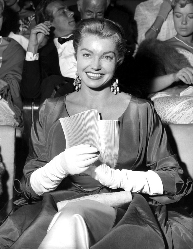 Esther_Williams_c14