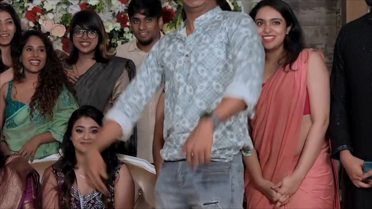 Sana Althaf Sexy navel and Belly show in pink saree.mp4_snapshot_00.00.509