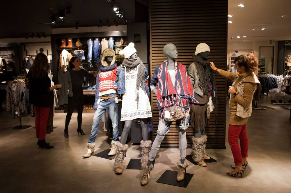What is Fast Fashion