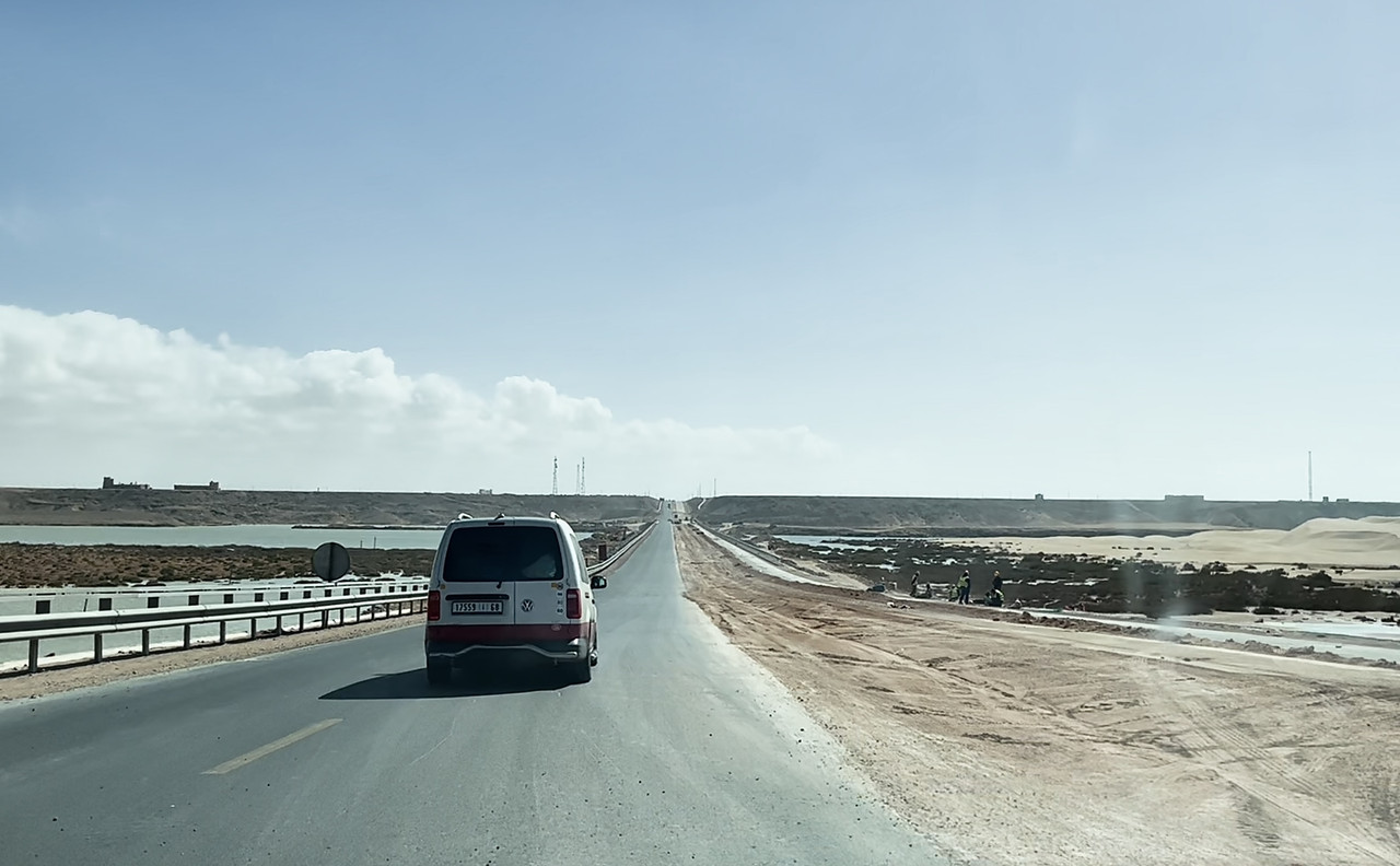 Carreteras, Gendarmería y Estaciones de Servicio - Al Sur del Sur: entre el desierto y el océano (14)
