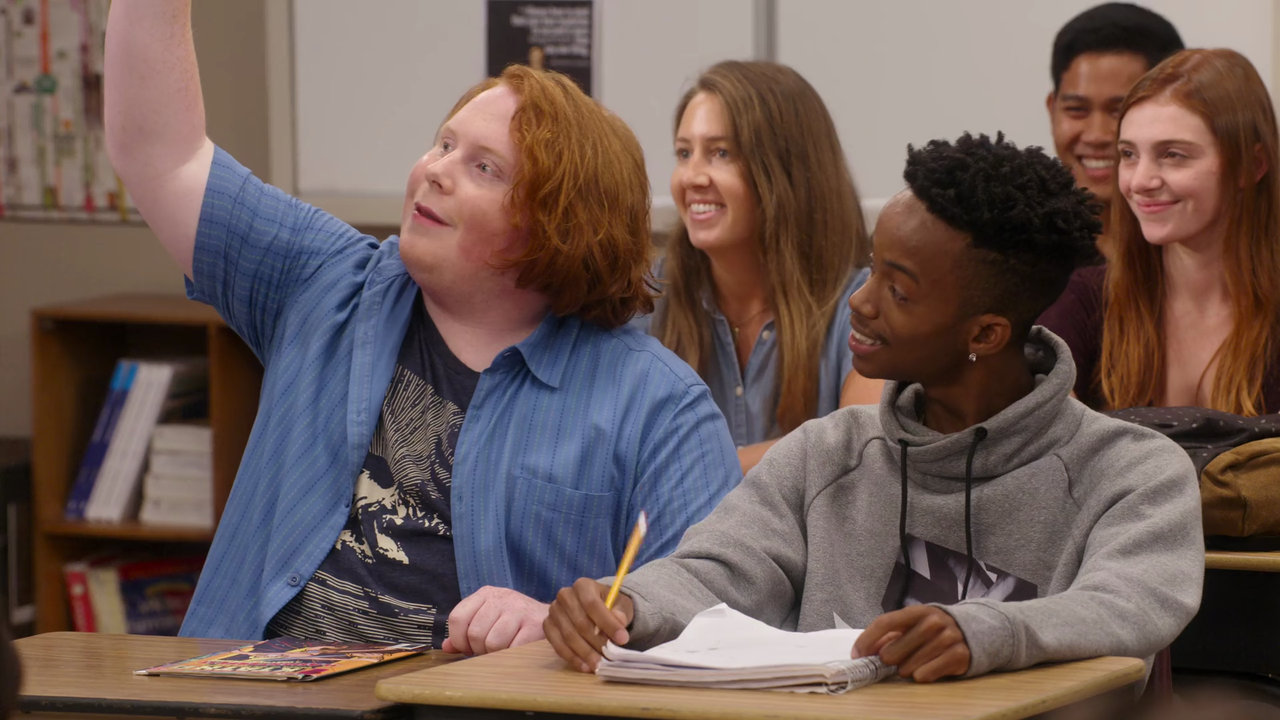 Mr. Iglesias (2019) S01 (1080p NF Webrip x265 10bit EAC3 5.1 - Ainz)[TAoE].mkv