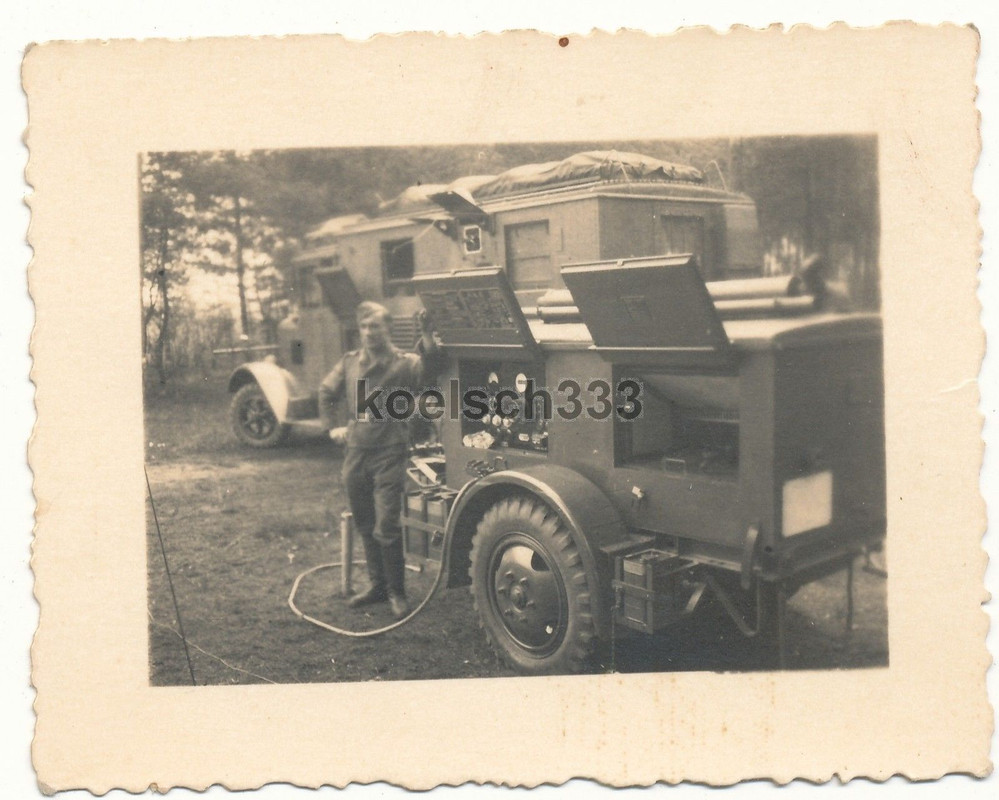 Foto Aggregat Sonderanhänger Luftwaffe Funk Nach