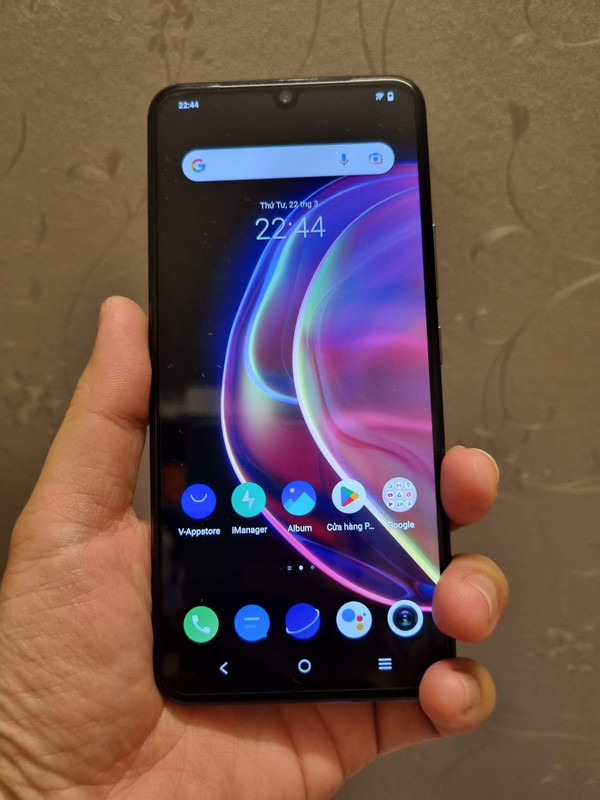 D03569D8-9CB0-4394-B8E8-4646A017903C