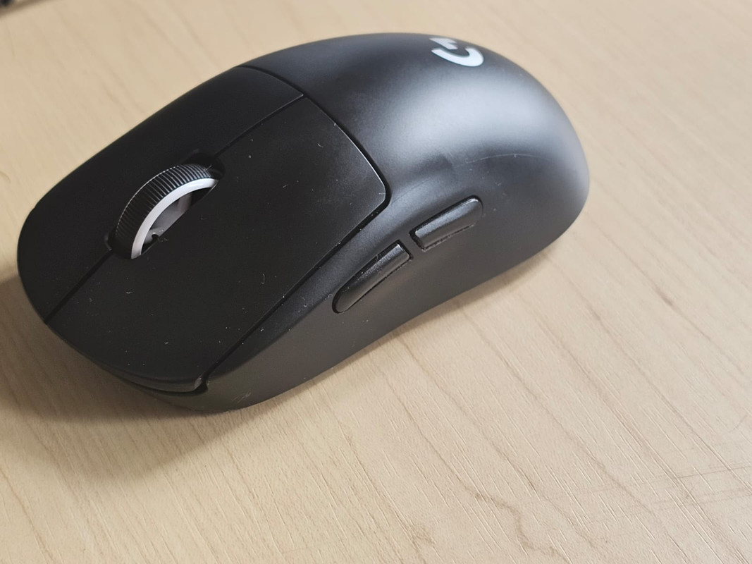 f548511b-ddd3-4b5c-9ed2-8c6d898c31e9