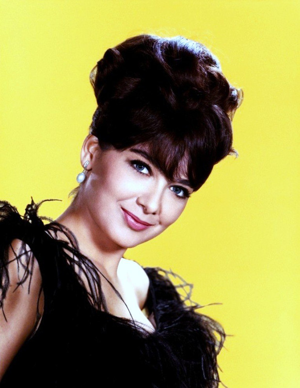 Suzanne_Pleshette_56
