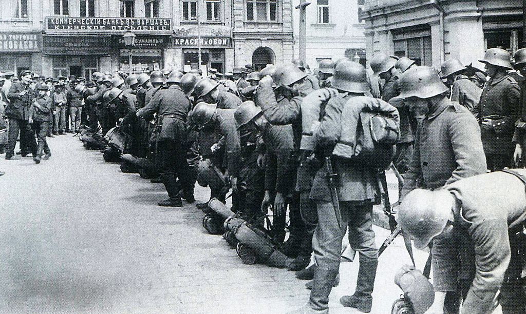 Brest-Litovski-Mir-1918-07.jpg