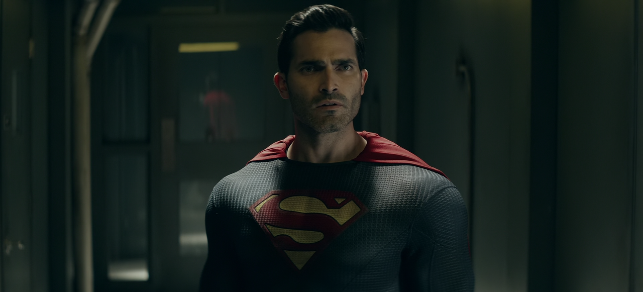 Superman.&.Lois.S02E01.What.Lies.Beneath.1080p.10bit.AMZN.WEB-DL.DDP5.1.HEVC-Vyndros.mkv_snapshot_33