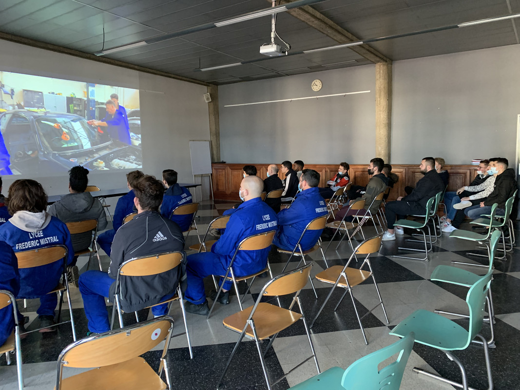 B3D8C6EA-9E09-41ED-B87E-6D97B1F8A7CC