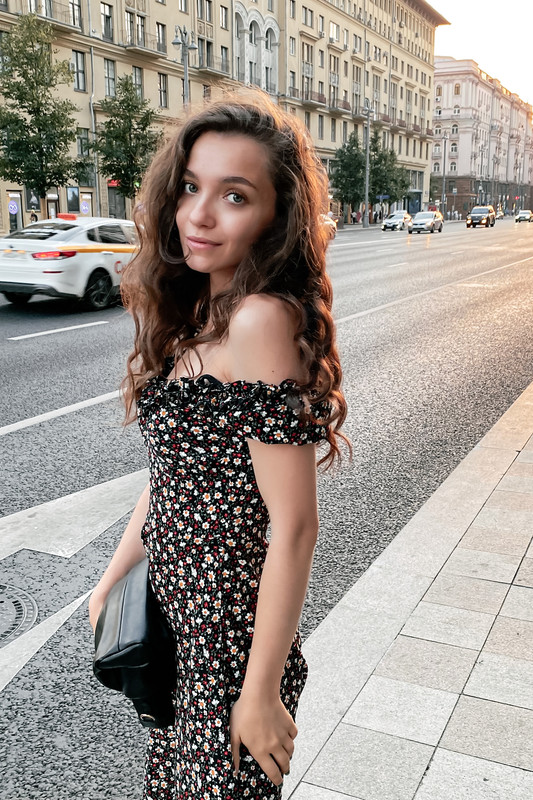 4AC32F75-25D2-4E93-81EF-A399A2328CF2