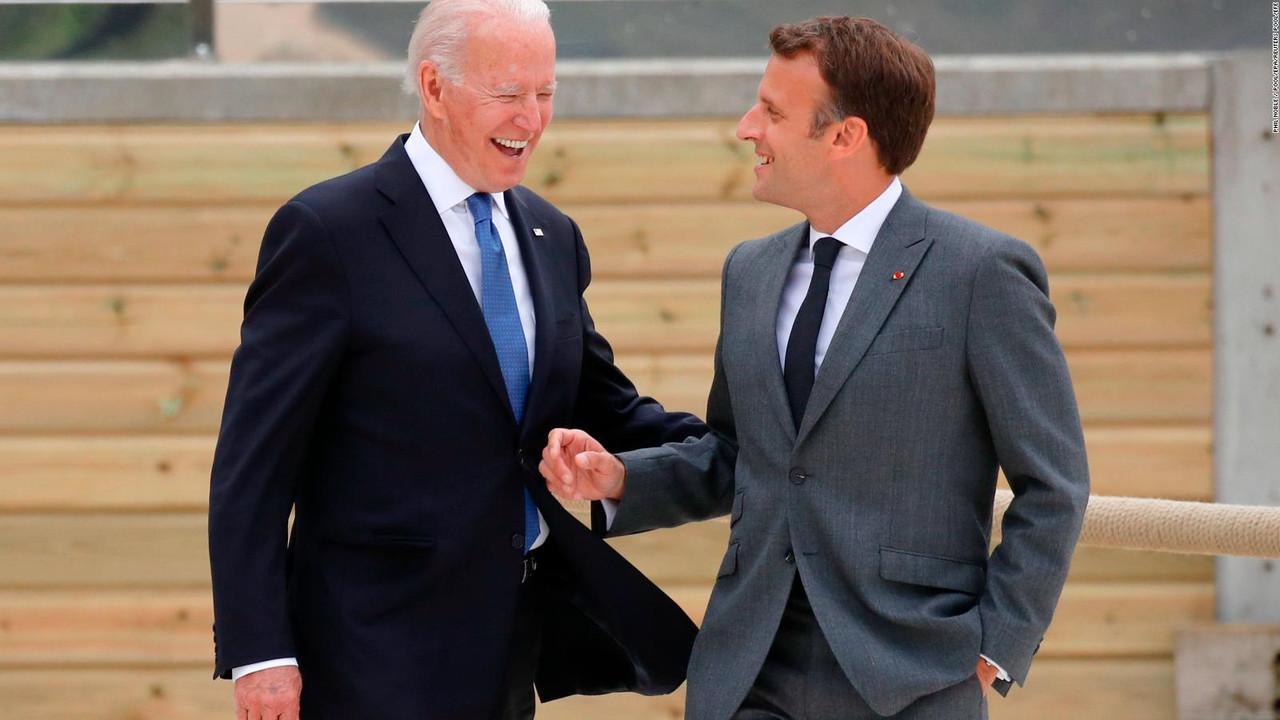 Biden y Macron se reúnen en Roma tras la tensión por la venta de submarinos