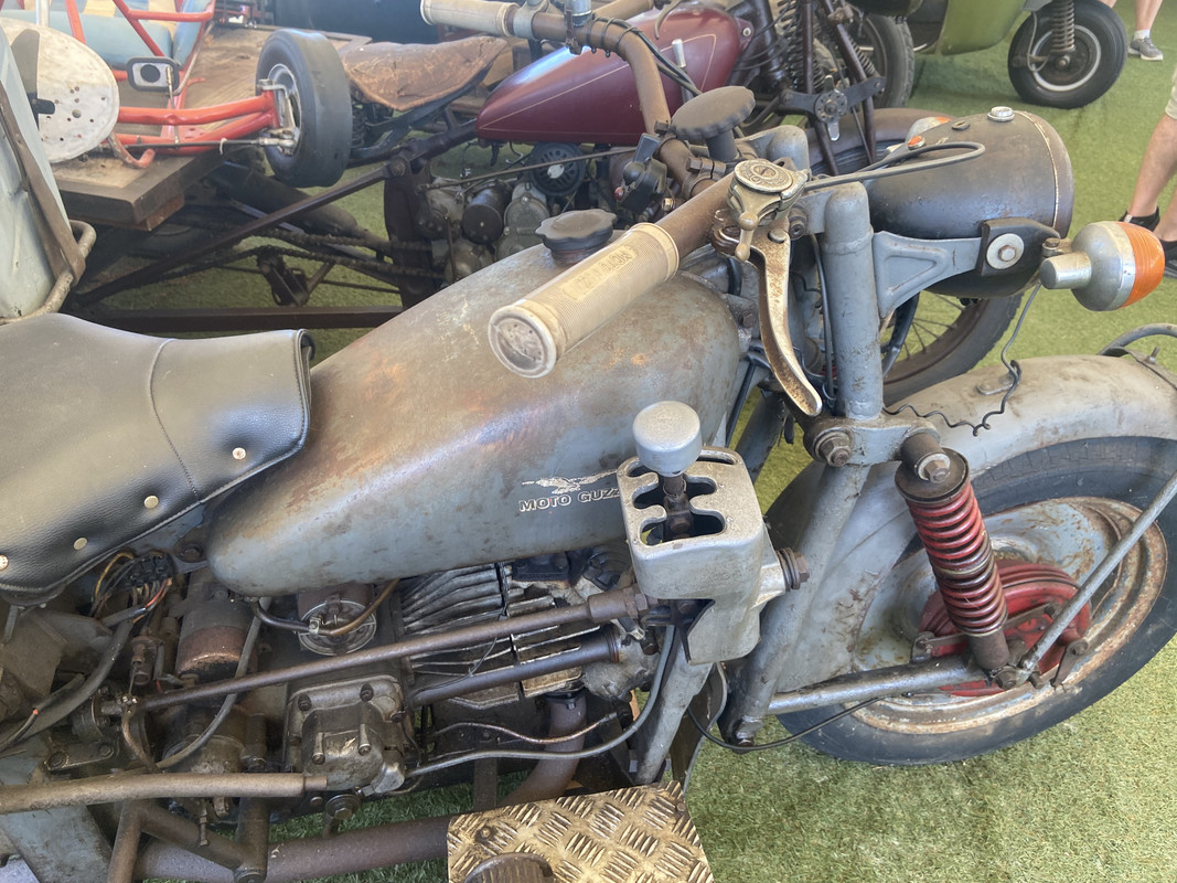 AC079C30-27C2-4BE0-9122-939718BE465E