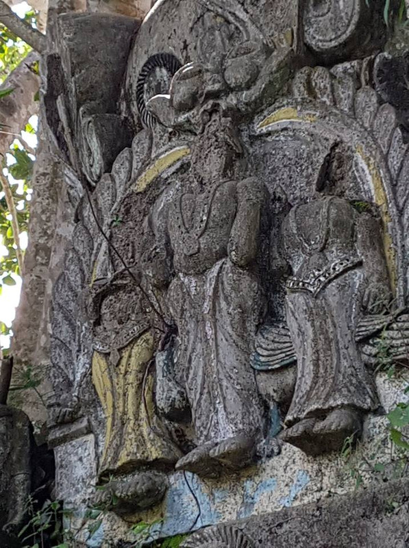 49491005-2002439446540666-37902642760027