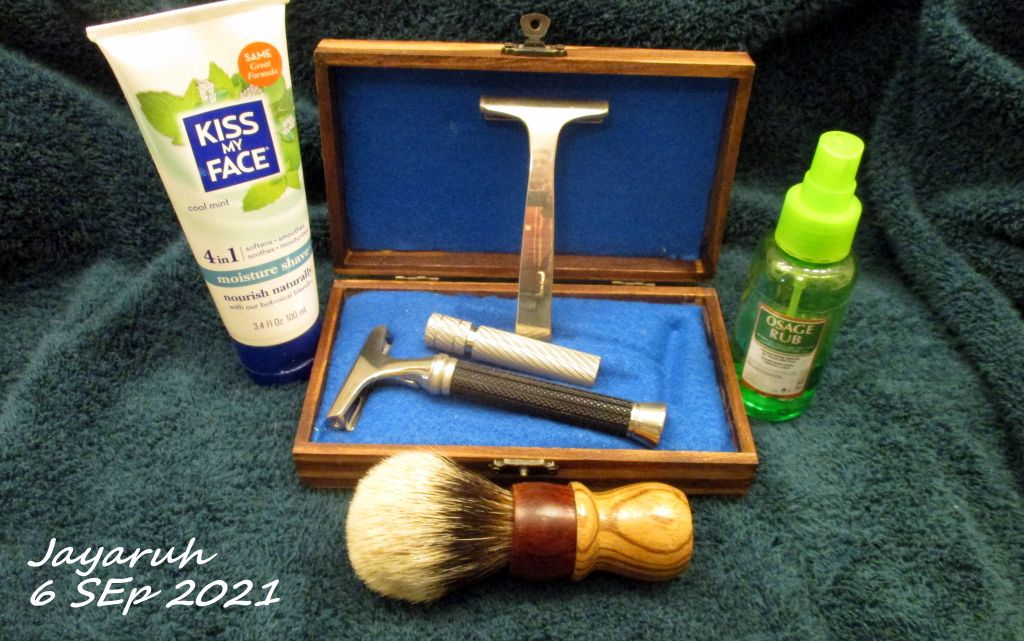 [Image: sos210906.jpg]