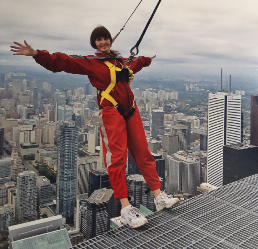 22BE4409-7B7F-4BC0-B905-CDCA9FA60059