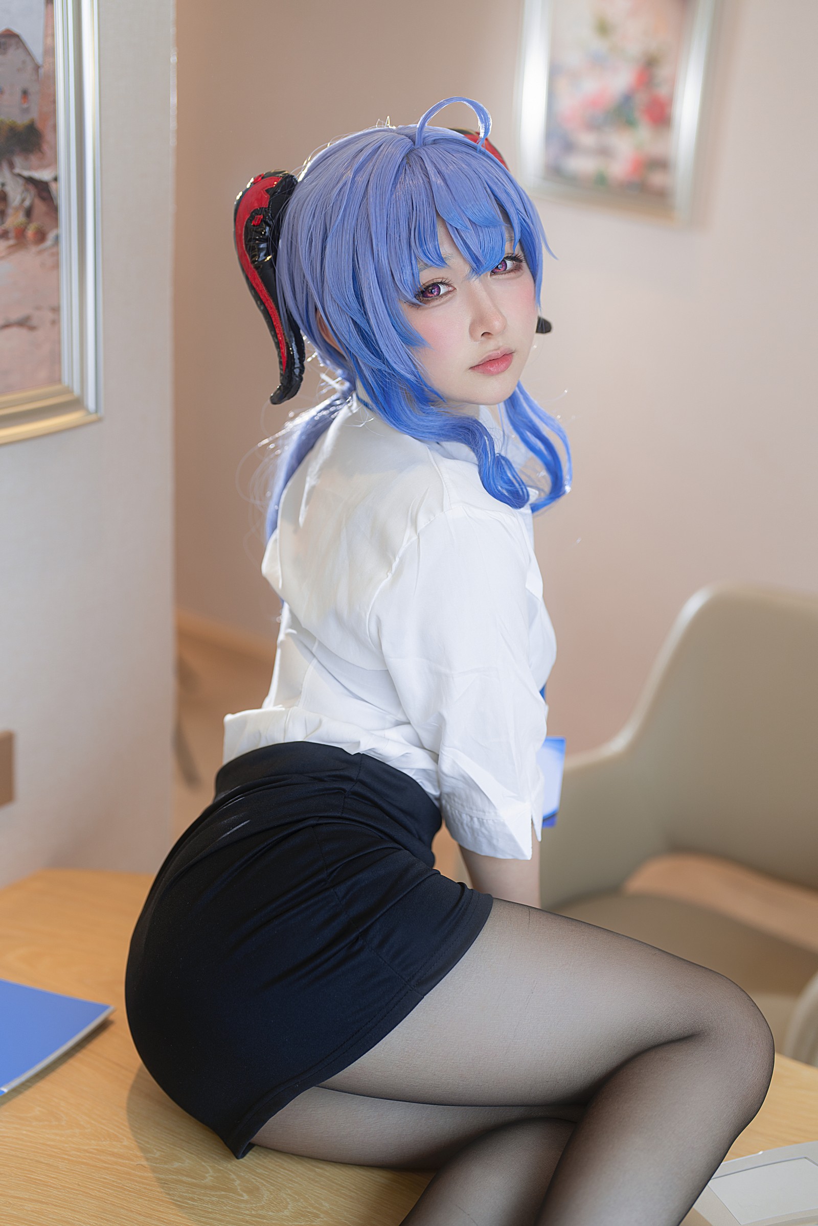 樱梨梨 甘雨 秘书 Cosplay 写真集｜原神角色高清摄影（30P｜91MB）插图7