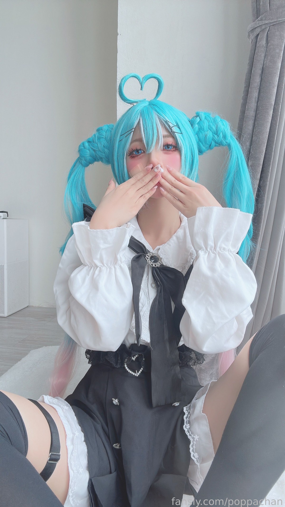 PoppaChan Hatsune Miku Cosplay Set – 22 Photos 40MB插图1