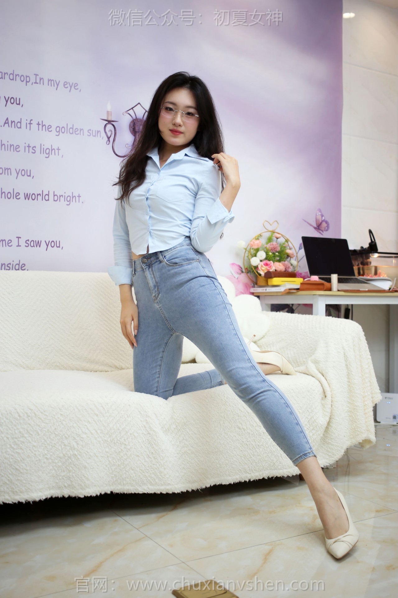 夏小小nude《初夏女神》写真，室内的，清新与优雅的双重享受插图1