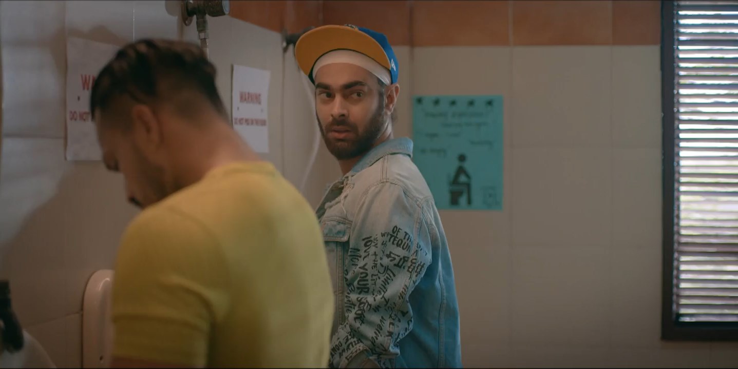 College Romance (2021) Season 2 [Hindi + Tamil + Telugu + Malayalam + Kannada] WebRip 480p, 720p ESub - Complete Screenshot