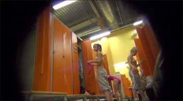 [Image: Voyeur27225090113.jpg]