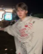 20251005_205424_copy_864x1080