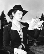 greer-garson-b23