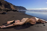 Sky-Moon-Happy-on-the-Beach-0041