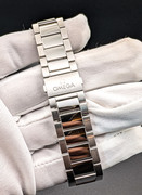 PXL_20250820_034830359