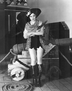 olivia-de-havilland-d18