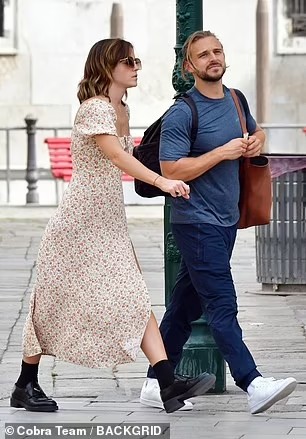 emmawatson-photogallery.blogspot.com (23)