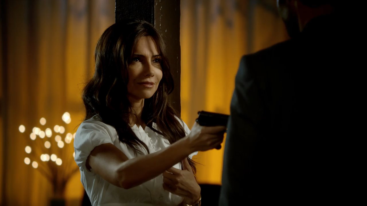 The Bannen Way 2010 WebRip [Hindi + English] 480p, 720p ESub Screenshot