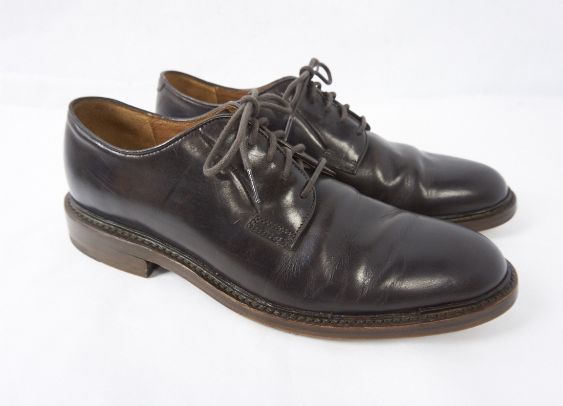 frye jones oxford