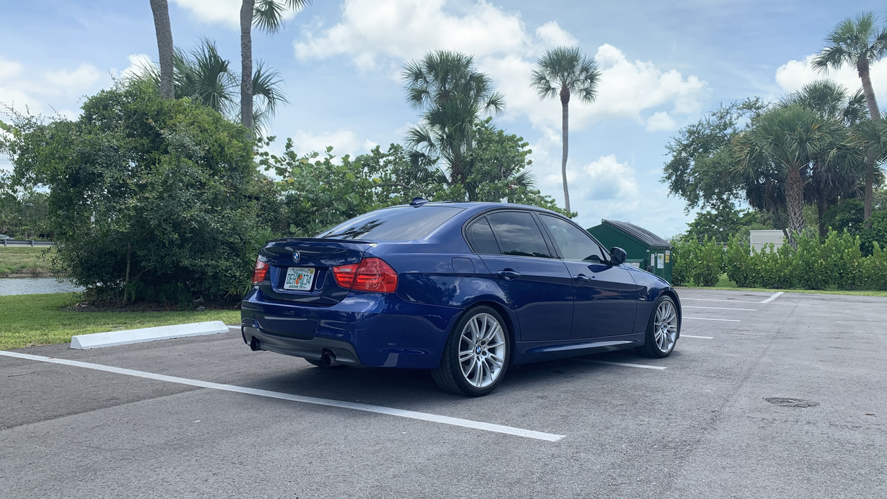 EDAA3FCB-A143-4FB3-9F81-27077AB04B17