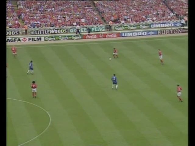 FA Cup 1996/1997 - Final - Chelsea Vs. Middlesbrough (480p) (Inglés) Captura-3