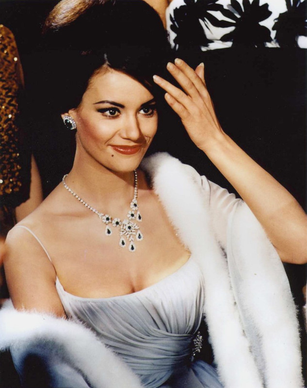 claudine_auger_ma90
