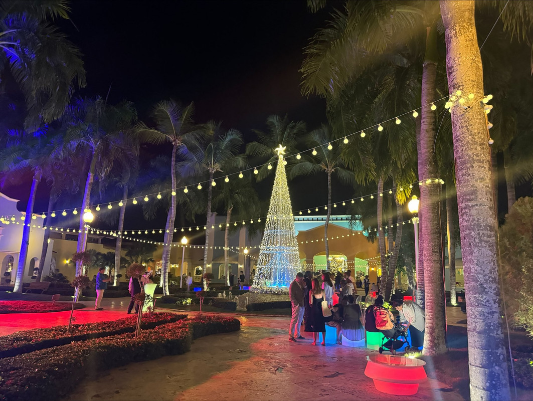 6E0DDB91-3E98-4111-8B53-A898A3025966