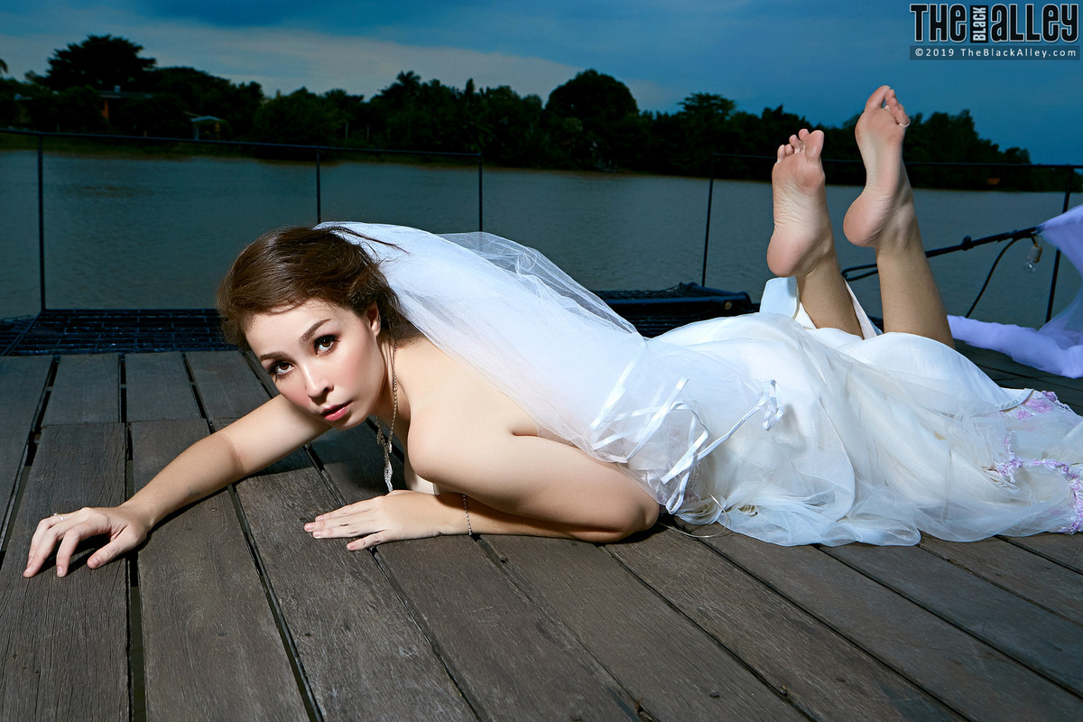natcha-10-078