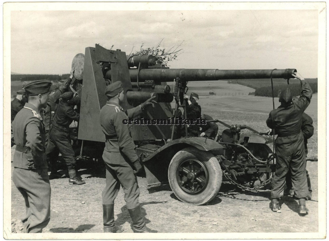 Orig. RIESEN Foto schwere 8,8 cm Flak Geschütz Lafette Stellung am Westwall 1940