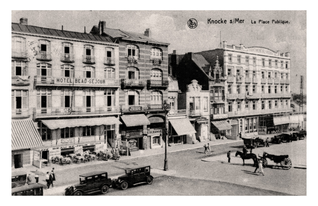 Knokke sur Mer (B) La Place Publique (Nels)