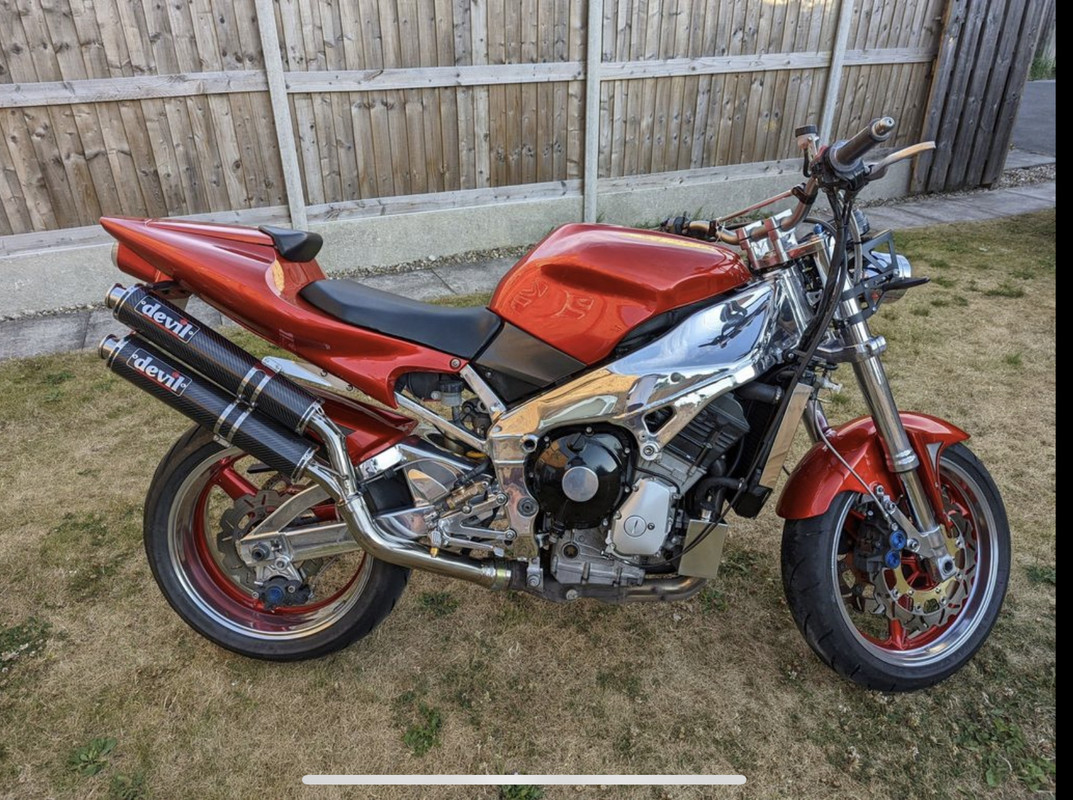 43E23B75-A599-4F2A-A159-3152D2626982