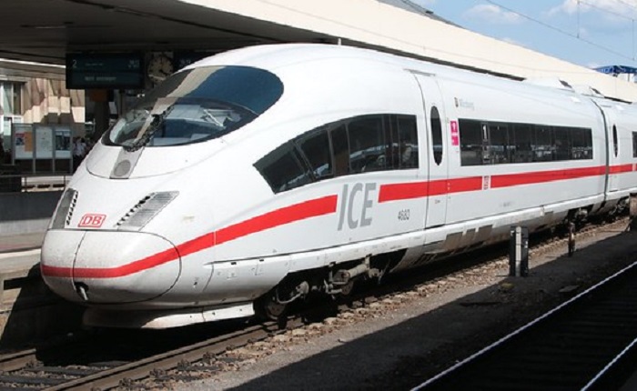 Jalur kereta cepat Mesir akan dirancang, dipasang, dan dipelihara oleh Siemens, perusahaan manufaktur industri asal Jerman.