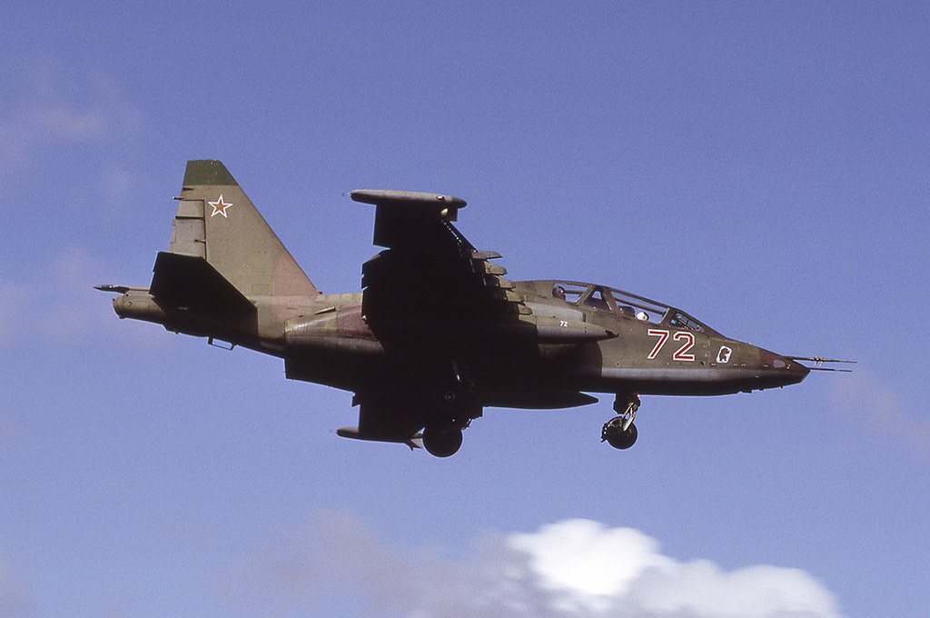 368 SHAP Su-25UB 72 Red (cn 38220110070) [Demmin-Tutow 7.92]