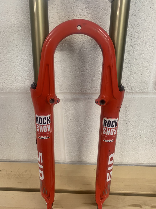 ADEBF154-CB7D-467E-B9AE-0B2F8BBD9D18