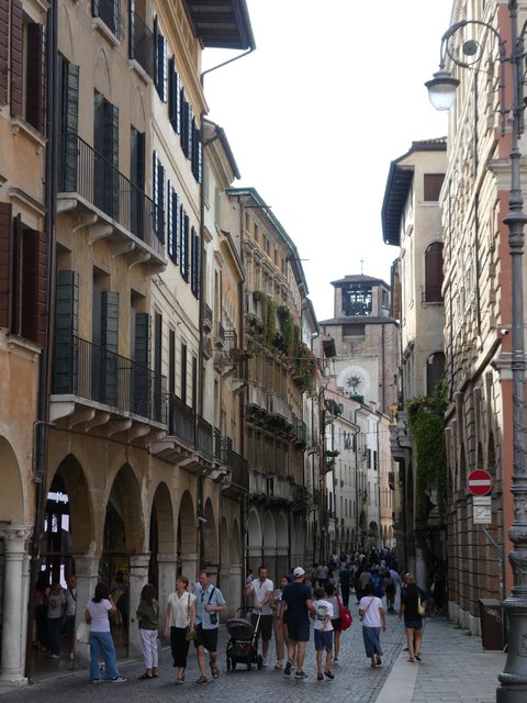 Dolomitas y noreste de Italia en verano de 2025 (En construcción) - Blogs de Italia - DÍA 1 – Vuelo a Venecia / Treviso / San Vito di Cadore (7)