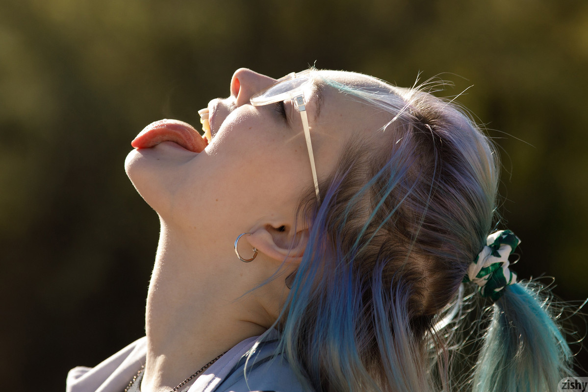 full_019_1119531305244799