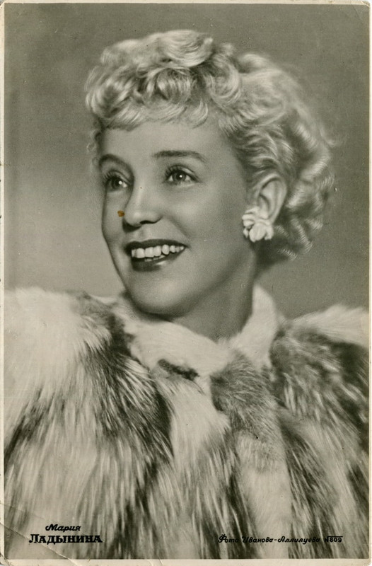М.Ладынина.1950