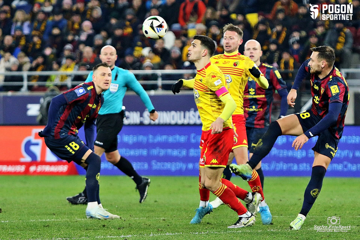 38-Pogon-Jagiellonia-2024-12-01